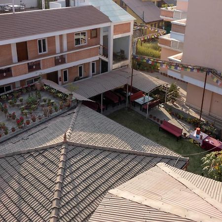 Shaligram Hotel & Spa Lalitpur Экстерьер фото